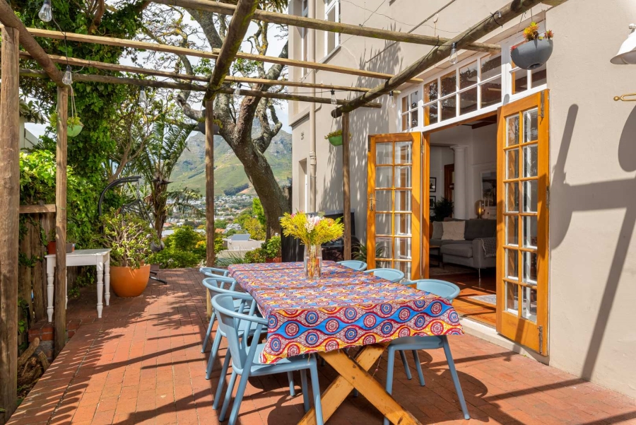 To Let 4 Bedroom Property for Rent in Gardens Western Cape